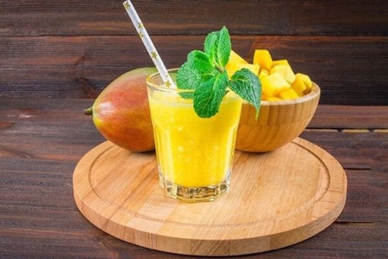 3 đồ uống thơm ngon, mát lạnh dễ làm từ xoài