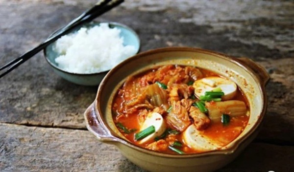 Cụ bà Nhật Bản 90 tuổi nhưng làn da vẫn căng bóng, cơ thể dẻo dai như thiếu nữ: Bí quyết trẻ lâu, sống thọ đến từ 4 kiểu ăn uống đơn giản-8