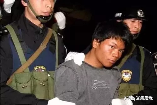 Vụ 4 thi thể trong tủ áo: Sinh viên xuất sắc trở thành kẻ giết người không gớm tay, nhân cách méo mó nảy mầm từ điều ít ai ngờ-5