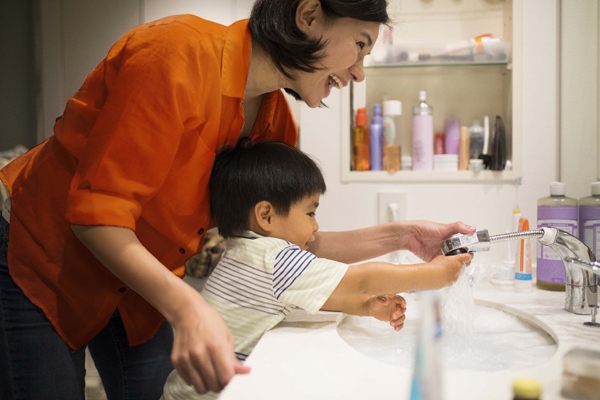 FWD triển khai dịch vụ tư vấn trực tuyến, chăm sóc khách hàng mùa dịch-1