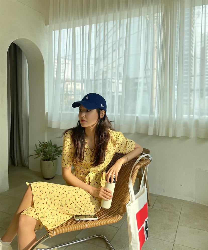 Mỹ nhân SNSD diện váy đẹp mê theo style Pháp, hội chị em 30+ lại có thêm nhiều ý tưởng mặc đẹp-4