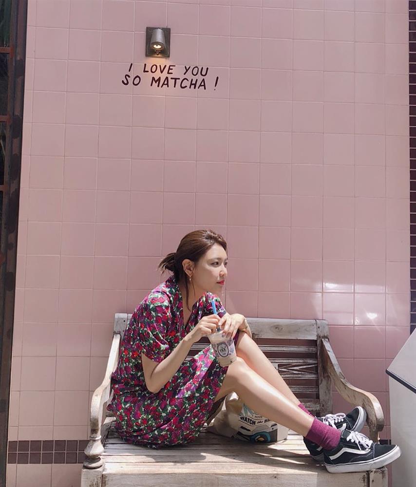 Mỹ nhân SNSD diện váy đẹp mê theo style Pháp, hội chị em 30+ lại có thêm nhiều ý tưởng mặc đẹp-13