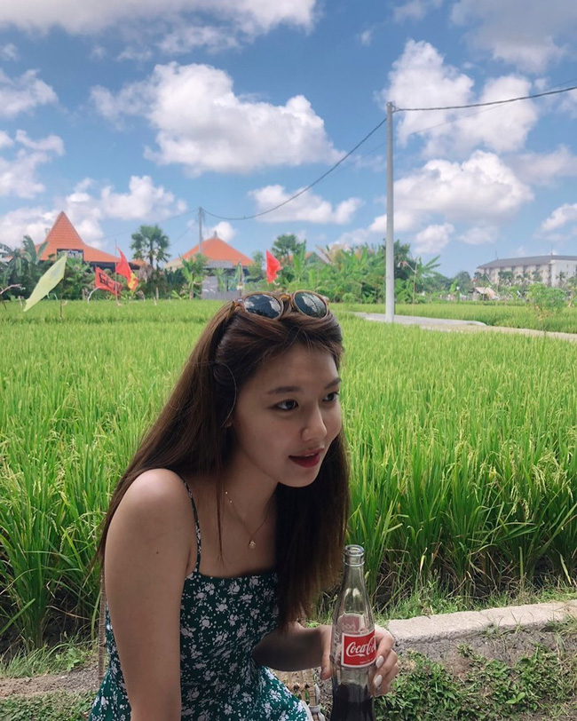 Mỹ nhân SNSD diện váy đẹp mê theo style Pháp, hội chị em 30+ lại có thêm nhiều ý tưởng mặc đẹp-9