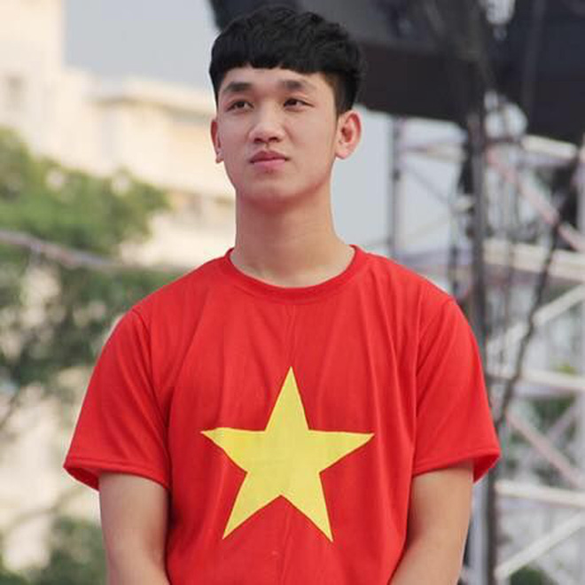 Bình luận trêu Văn Toàn vấp cỏ mà ngã được Penalty, Trọng Đại bị dân mạng chỉ trích phải lên tiếng xin lỗi-9