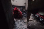 TP.HCM: Cháy nổ kinh hoàng, lửa rực sáng cả khu phố khiến 2 căn nhà bị thiêu rụi-3