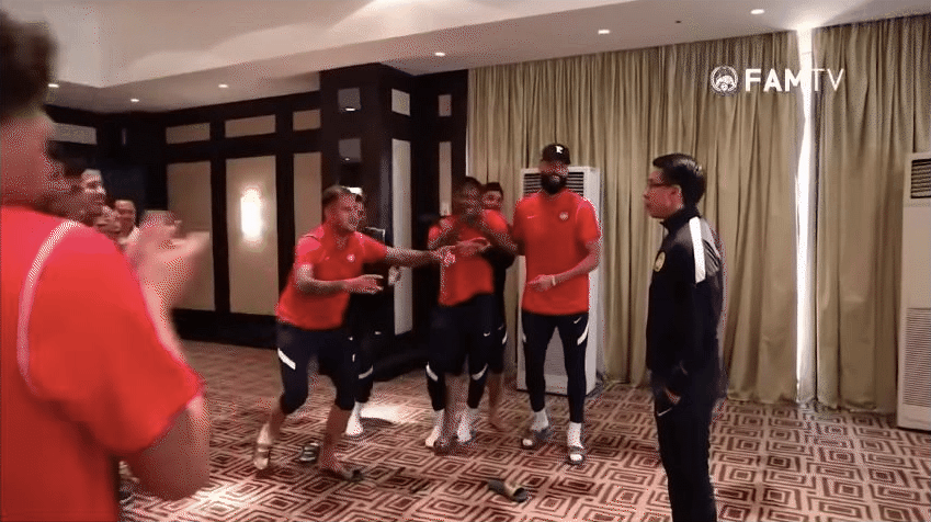 Xôn xao clip cầu thủ đội Malaysia đánh nhau sau chiến thắng của đội tuyển Quốc gia Việt Nam?-3