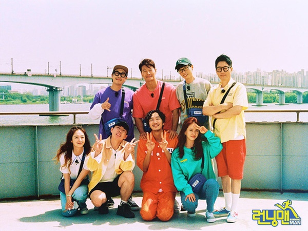 Lee Kwang Soo trong mắt NSX Running Man trước giờ chia tay: Cậu ấy không phải là đồ ngốc-1