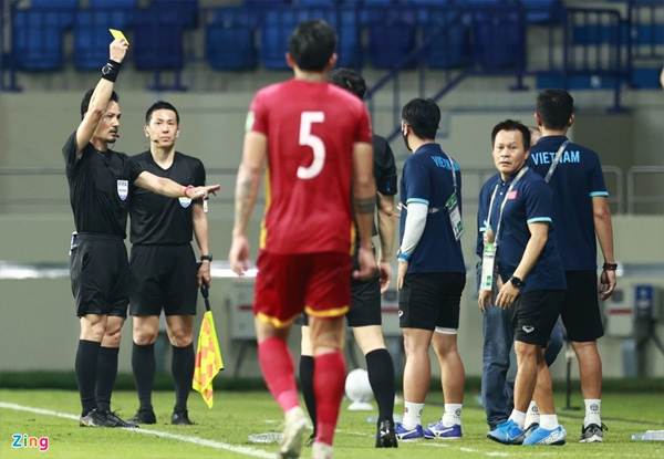 AFC cấm HLV Park tiếp xúc tuyển Việt Nam ở sân-1