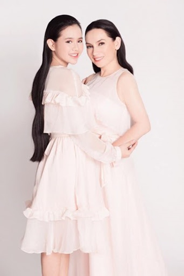 Điểm trùng hợp bất ngờ giữa hai cái tên đang dính lùm xùm: Hoài Linh và Phi Nhung-3