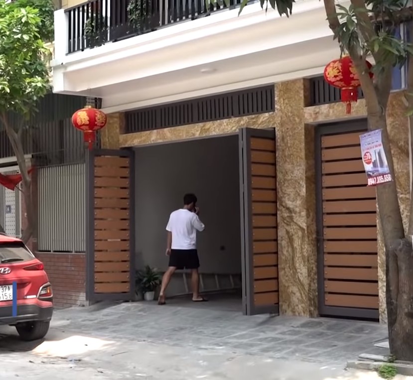 Hé lộ nhà mới đã hoàn thiện của Quế Ngọc Hải tại Vinh: Nội thất sang-xịn-mịn đều do bà xã chọn, riêng phòng xông hơi đã 200 triệu!-2