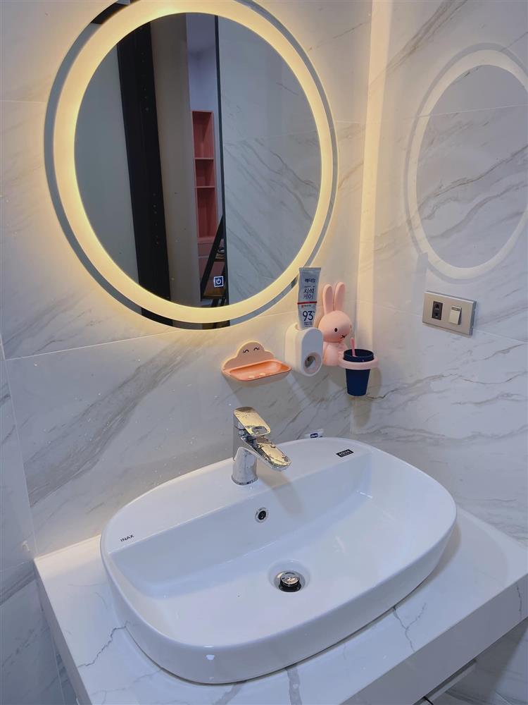 Hé lộ nhà mới đã hoàn thiện của Quế Ngọc Hải tại Vinh: Nội thất sang-xịn-mịn đều do bà xã chọn, riêng phòng xông hơi đã 200 triệu!-19