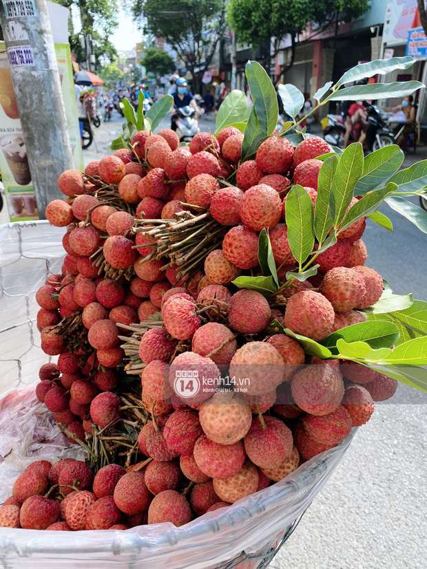 Hôm nay Tết Đoan Ngọ cả Sài Gòn đi chợ sớm: Cơm rượu - bánh tro chiếm hết spotlight-5