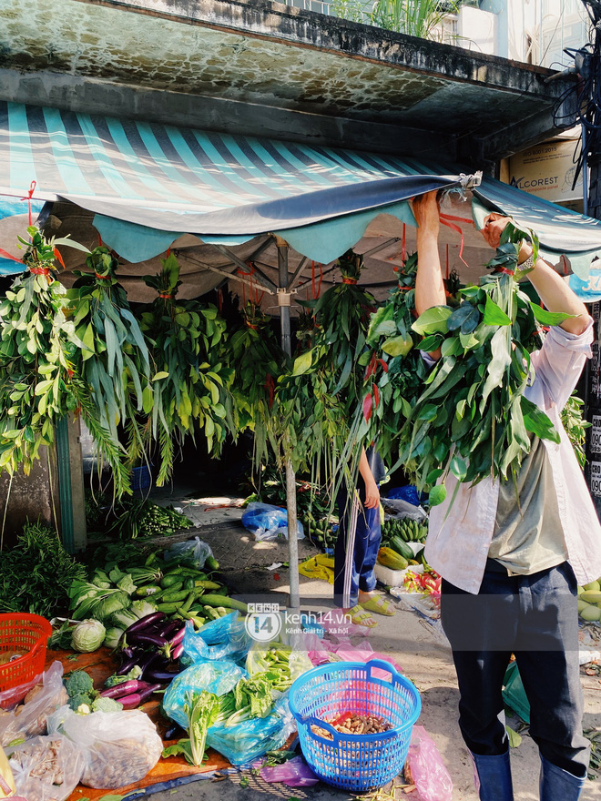 Hôm nay Tết Đoan Ngọ cả Sài Gòn đi chợ sớm: Cơm rượu - bánh tro chiếm hết spotlight-13