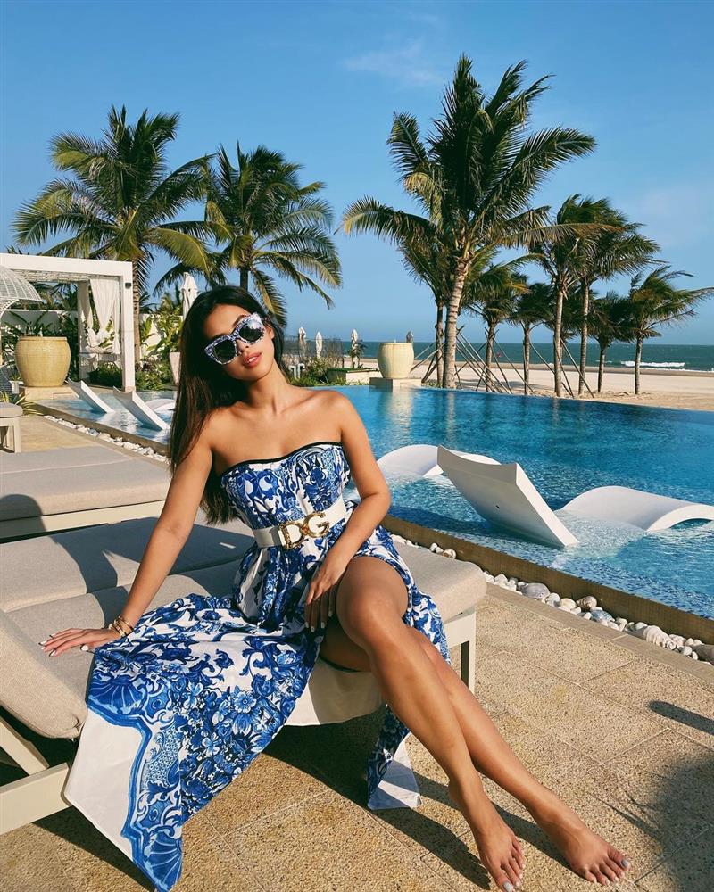 Đẳng cấp thời trang của em chồng Hà Tăng: Diện loạt váy áo cắt xẻ táo bạo đến màu mè rối mắt mà vẫn sang vô cùng-6