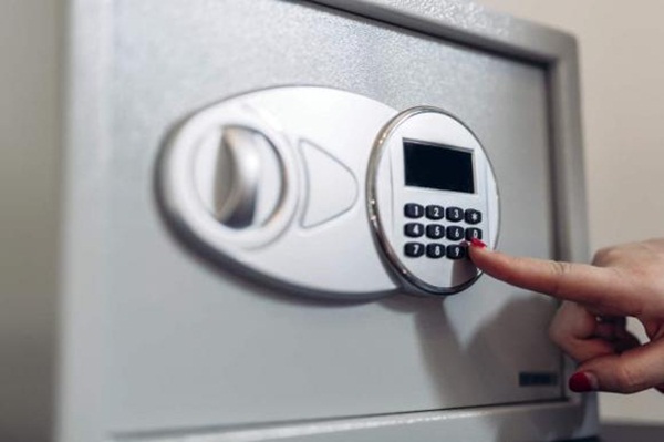 Đặt két sắt mà rơi trúng vào 5 điểm chết này, đừng hỏi tại sao làm ăn lụn bại, nghèo khó cả đời-1