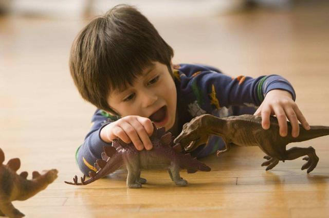 Trẻ em có chỉ số thông minh cao hầu hết đều có 1 trong 4 loại kỳ quặc này - Cha mẹ không hiểu cũng đừng bóp nghẹt chúng-6