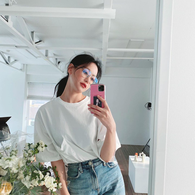 Mỹ nhân Hoa Du Ký đã 34 tuổi, nhưng style trẻ trung không thua gái đôi mươi nhờ diện toàn đồ basic-5