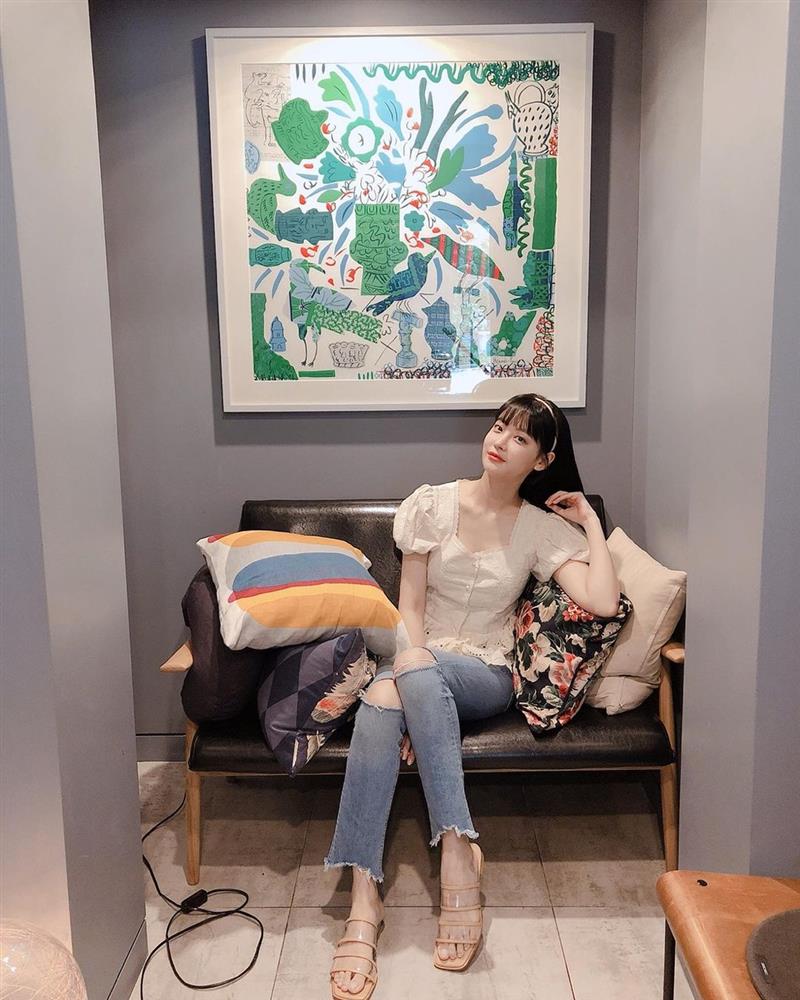 Mỹ nhân Hoa Du Ký đã 34 tuổi, nhưng style trẻ trung không thua gái đôi mươi nhờ diện toàn đồ basic-9