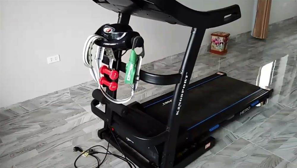 Mục sở thị cơ ngơi hoành tráng của cầu thủ Hà Đức Chinh tặng mẹ: Xây dựng sương sương hết 2 tỷ, có riêng phòng luyện tập thể lực xịn sò-19