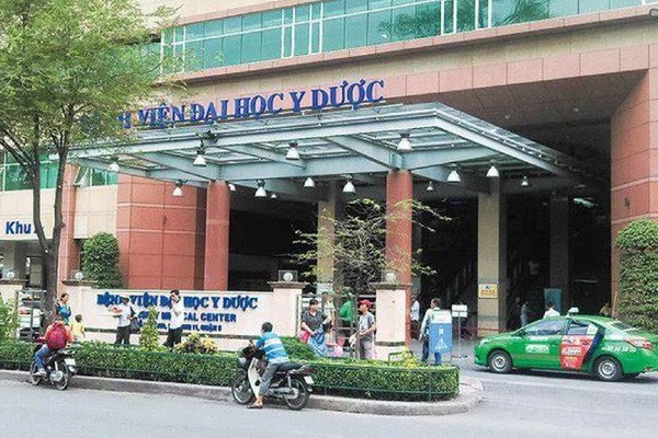 TPHCM: Nhân viên Bệnh viện Đại học Y Dược dương tính SARS-CoV-2-1