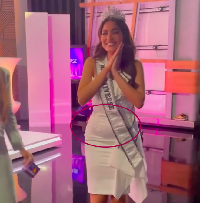 Có ai nhận ra đây là Hoa hậu Hoàn vũ 2020 vừa mới đăng quang không vậy?-3