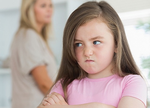 Nguyên nhân sâu xa của việc trẻ học ngày càng kém không phải do nghịch điện thoại hay lười biếng mà vì cha mẹ luôn nói điều này với con-4