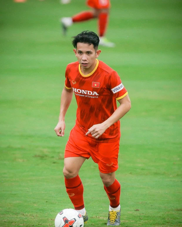 Dàn nam thần ĐT Việt Nam: Giỏi đá bóng, có khiếu kinh doanh, biết nấu ăn và quan trọng là độc thân!-12