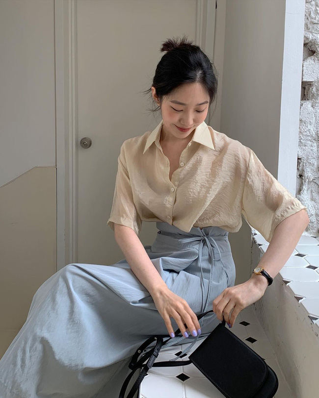 Cho những lúc không biết mặc gì: 12 outfit màu be tây tây dịu mắt, hợp mùa hè nóng nực-8