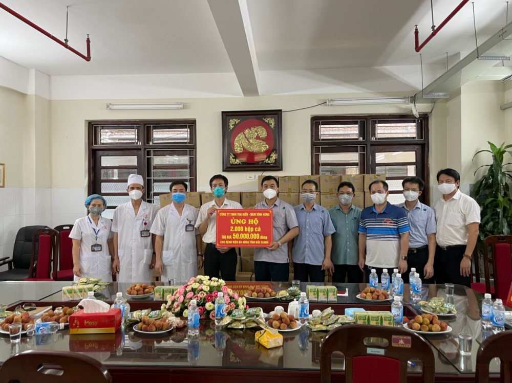 Mr Đàm lần đầu lên tiếng về lùm xùm từ thiện của Hoài Linh: Anh ấy có cách giải quyết riêng, mong mọi người bao dung hơn-2