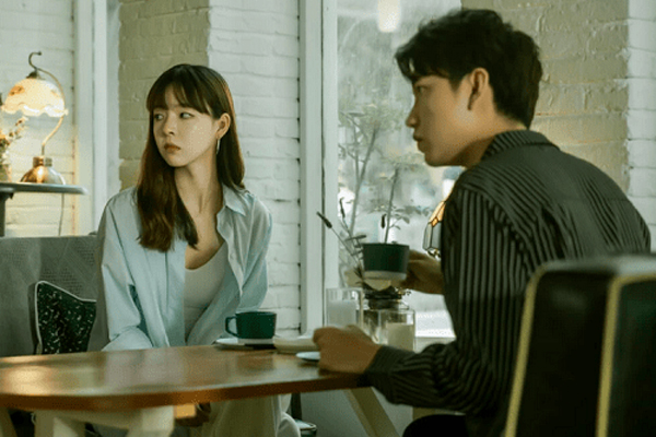 Yêu 3 tháng được bạn trai liên tục tặng quà, cô gái vui mừng tưởng ga lăng nhưng sự thật phơi bày lại cay đắng không tưởng-3