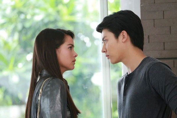 Xem trên mạng mâm cơm 40 nghìn đủ chất, chồng&nbsp;trách vợ tiêu hoang nhưng vài hôm sau lại nghẹn họng vì màn trả đũa của cô-1