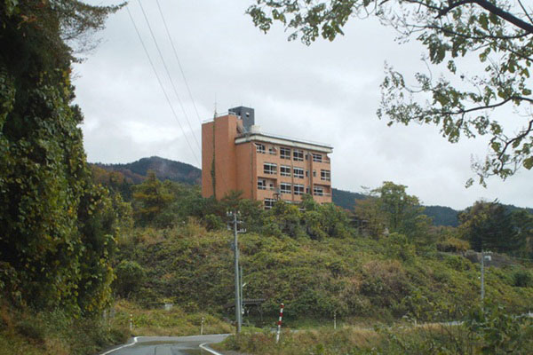 Khách sạn ma ám” nhất nước Mỹ: 10 năm hơn 80 người chết, hiện trường của hàng loạt án mạng chấn động làm thế giới lạnh gáy-7