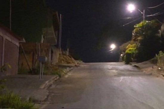 Mới cưới buổi sáng, đêm tân hôn chú rể la hét kêu cứu hàng xóm vì bộ dạng của cô dâu nhưng vẫn không tránh được kết cục bi thảm