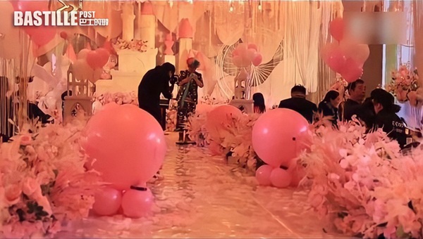 Trào lưu tổ chức sinh nhật tuổi 12 xa xỉ như đám cưới ở Trung Quốc: Món quà sĩ diện của bố mẹ, lời nguyền cho tâm hồn trẻ thơ-4