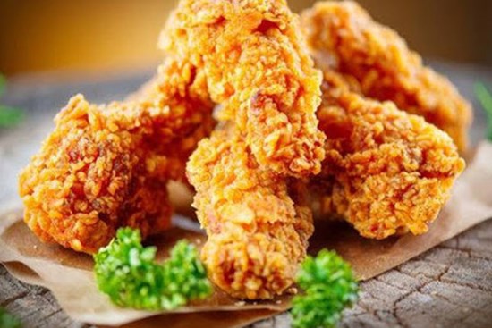 Cách làm ức gà giòn rụm, thơm ngon bằng nồi chiên không dầu