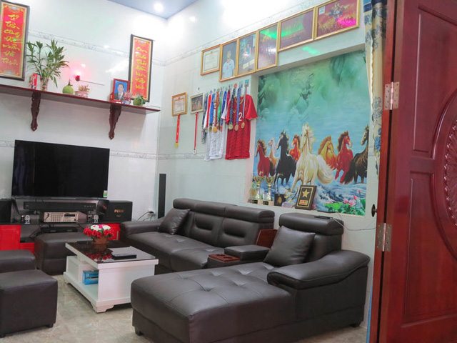 Nhà vườn tiền tỉ 300m2 của gia đình cầu thủ Nguyễn Tiến Linh: Mặt tiền là quán cà phê sức chứa trăm người, từng vui như hội mỗi lần bóng lăn-7