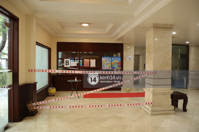 Toàn cảnh đội tuyển Việt Nam về đến Sài Gòn: Thầy Park và dàn cầu thủ quá dễ thương còn hàng xóm bật mode hóng” nhiệt tình-62