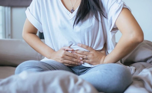 Đi khám vì đau chân suốt nửa năm, người phụ nữ choáng váng nghe bác sĩ kết luận bị ung thư cổ tử cung-2