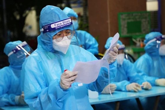 Sáng 18/6 thêm 81 ca mắc COVID-19 mới, riêng TP.HCM 60 ca