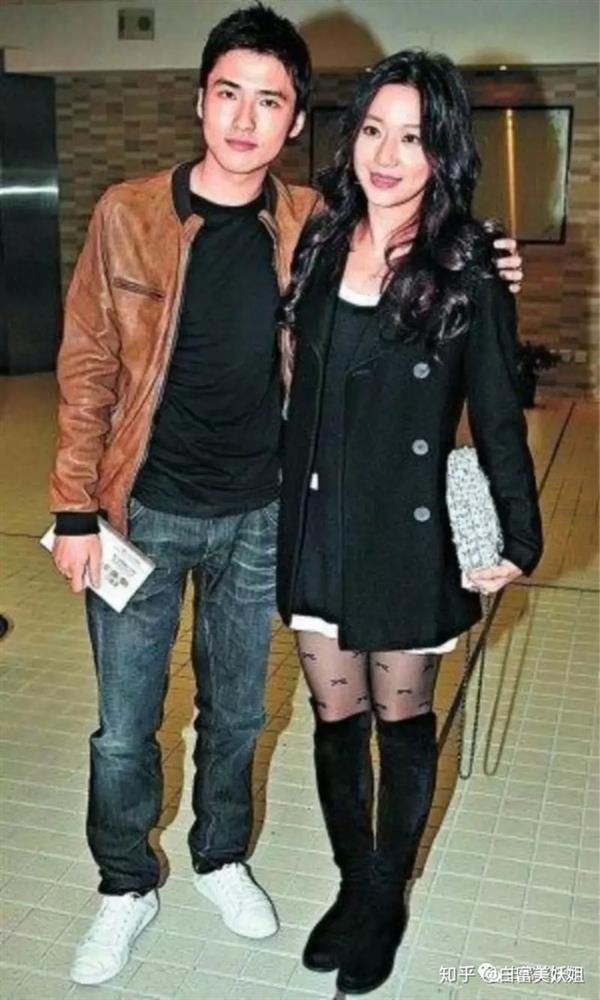 Cô diễn viên vô danh bỗng 1 bước vào hào môn, trở thành vợ tỷ phú giàu bậc nhất sau đám cưới tiêu tốn 2000 tỷ đồng-4