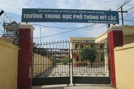 Hiệu trưởng vụ nam sinh tống tiền giáo viên: 'Chúng tôi rất thất vọng'