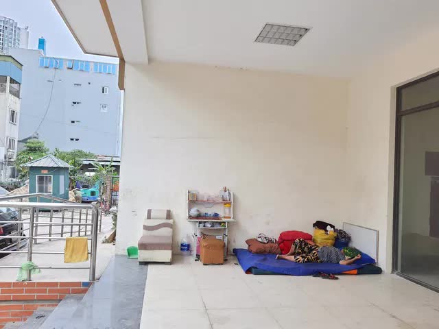 Hy hữu nhiều chung cư lớn giữa trung tâm Hà Nội bỏ hoang không người ở-5