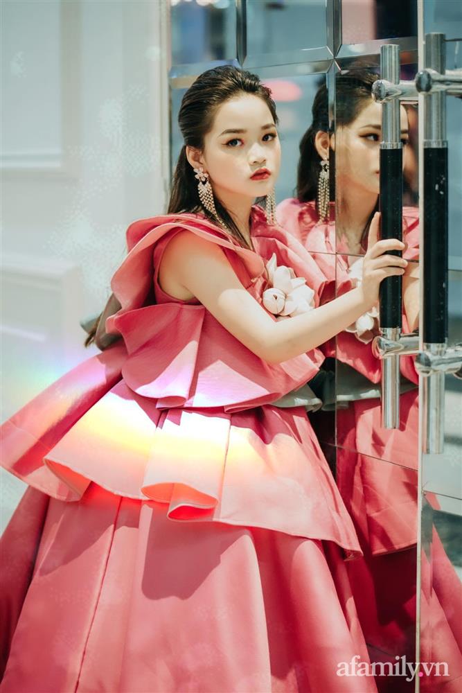 Bác sĩ khuyên bỏ thai vì nguy cơ dị tật, mẹ trẻ quyết giữ con trong nước mắt, 9 năm sau đứa bé gây ngỡ ngàng-8