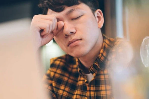 Đưa vợ sắp cưới đi mua sắm, nhìn cô ấy ngẩn ngơ ngắm đồ sơ sinh mà tôi khổ tâm, song chẳng dám nói ra bí mật khủng khiếp kia-1
