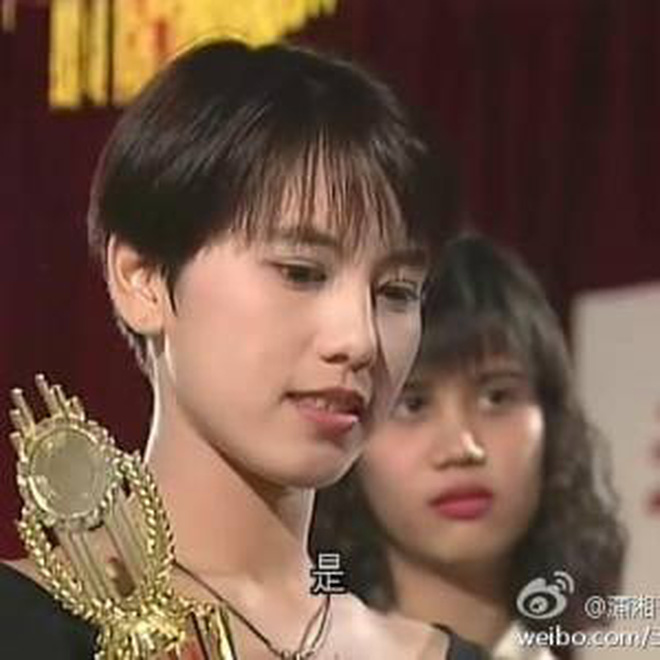 Mỹ nữ Hong Kong bị bạn diễn cưỡng dâm thật 100% trên phim trường, sốc đến độ lập tức rời showbiz nhưng thủ phạm vẫn nhởn nhơ?-3