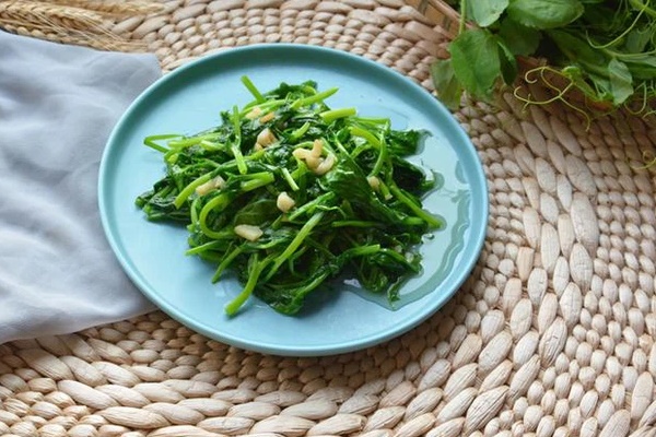 4 món ăn để qua đêm có thể sinh ra độc tố gây hại gan thận, thậm chí phát triển ung thư nhưng nhiều người thấy tiếc lại không nỡ vứt bỏ-1