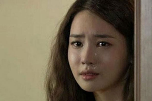 Thấy mẹ chồng trong phòng sếp bước ra, tôi kinh ngạc rồi bật khóc khi nghe sếp kể lại cuộc trò chuyện giữa hai người-2