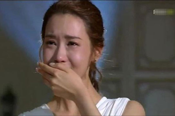 Ly thân 4 tháng thì chồng tới làm lành, tôi còn yêu anh nhưng cứ nghĩ đến cái đêm với bạn của chồng là bủn rủn sợ hãi-2