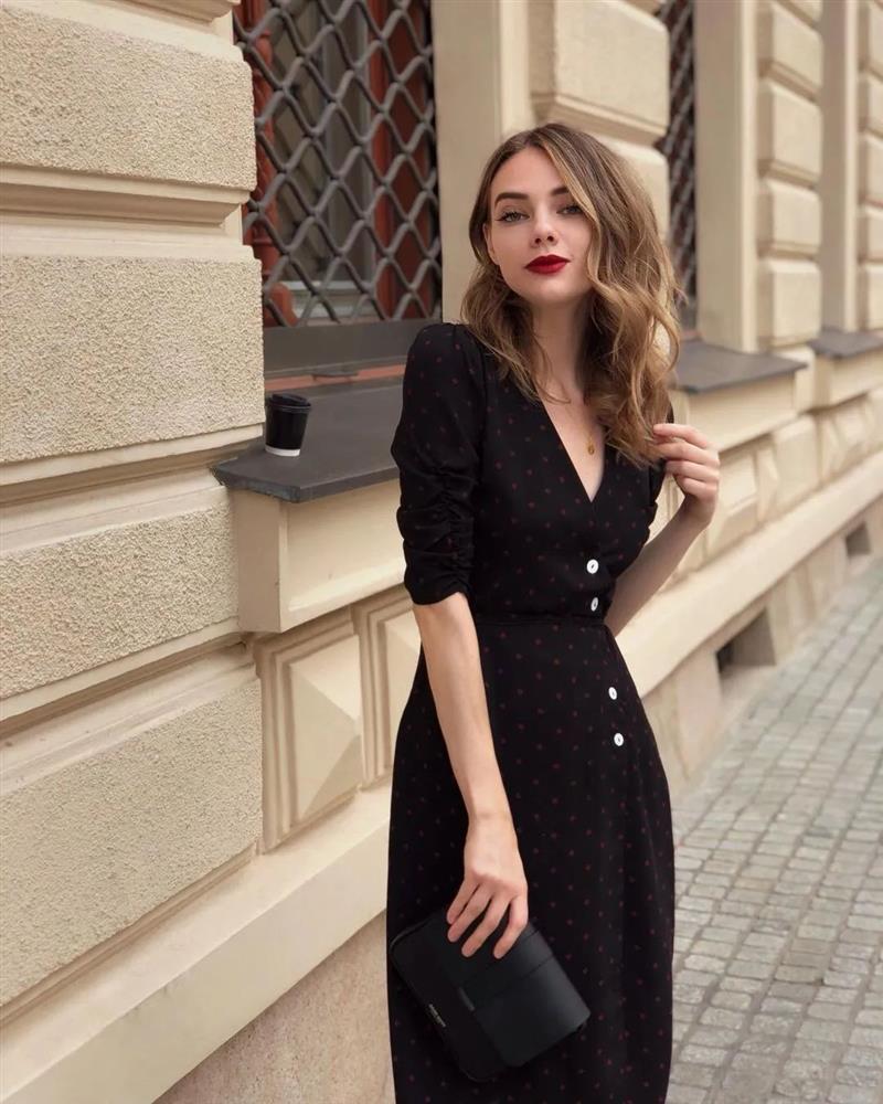 Những món đồ hè diện lên người là chuẩn phong cách Pháp-1