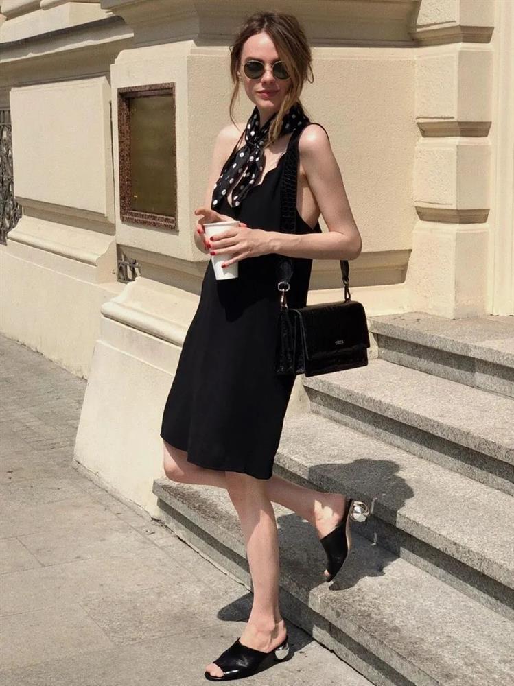 Những món đồ hè diện lên người là chuẩn phong cách Pháp-19